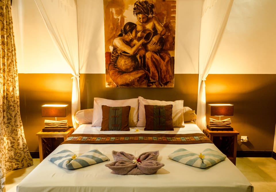 Double Room | Minibar, in-room safe, desk, free WiFi