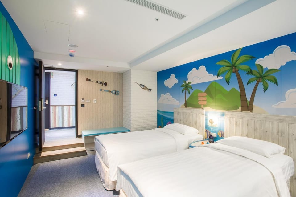 In-room safe, desk, blackout drapes, soundproofing