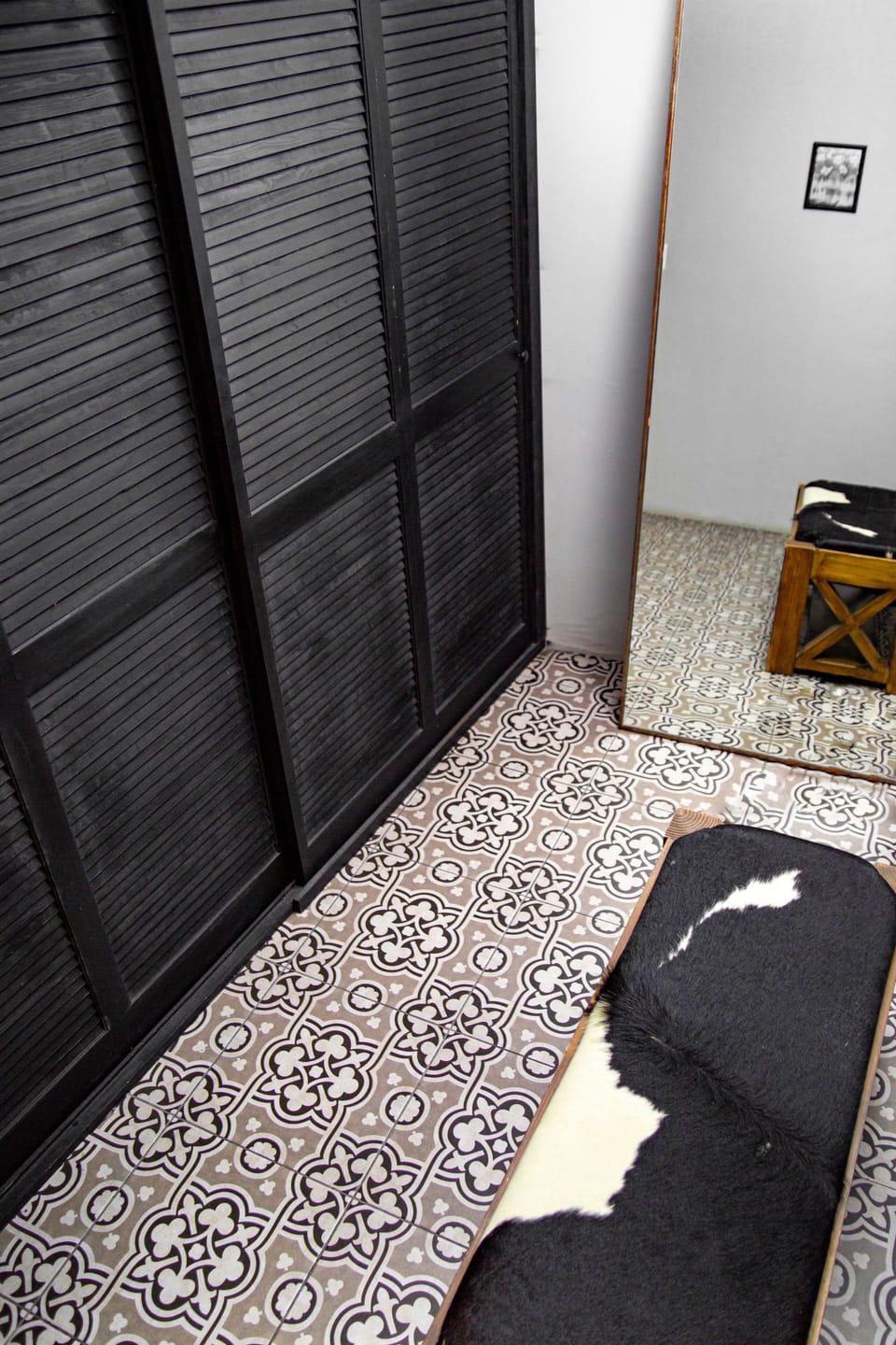 Master Suite | Minibar, in-room safe, blackout drapes, free WiFi