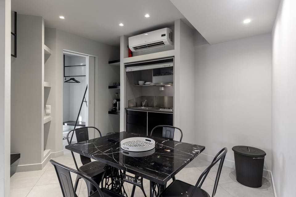 Private kitchenette