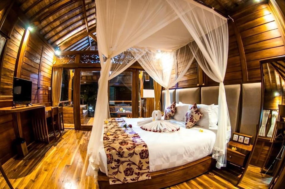 Bungalow, 1 Bedroom | In-room safe, desk, soundproofing, free WiFi