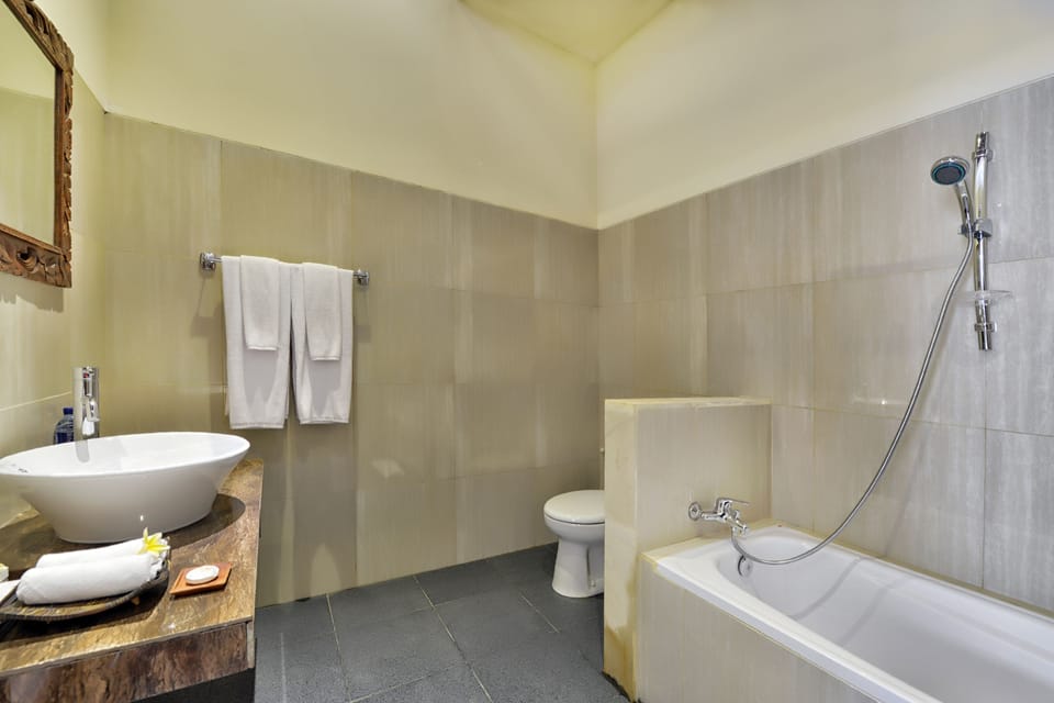 Villa, 2 Bedrooms, Private Pool | Bathroom | Combined shower/tub, free toiletries, hair dryer, bathrobes