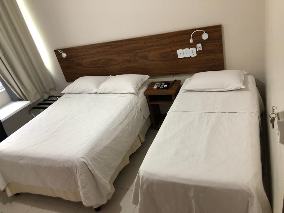 Superior Room | Minibar, in-room safe, desk, blackout drapes