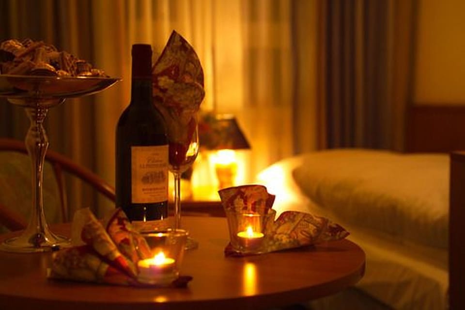 Quadruple Room | Hypo-allergenic bedding, individually furnished, desk, laptop workspace