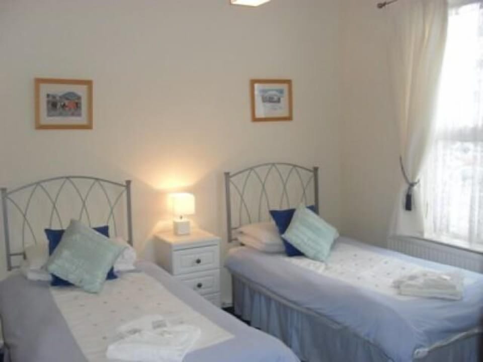 Iron/ironing board, free WiFi, wheelchair access
