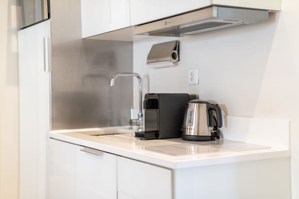 Two-Bedroom Apartment with Matterhorn View (top floor) | 2 bedrooms, soundproofing, free cribs/infant beds, rollaway beds