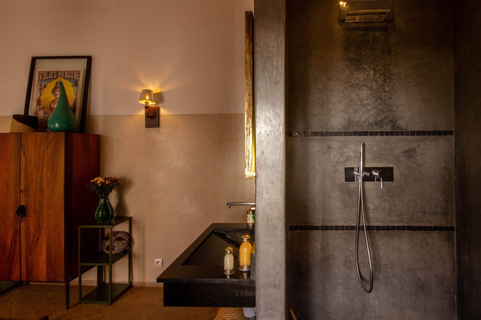 Classic Double Room | Free WiFi