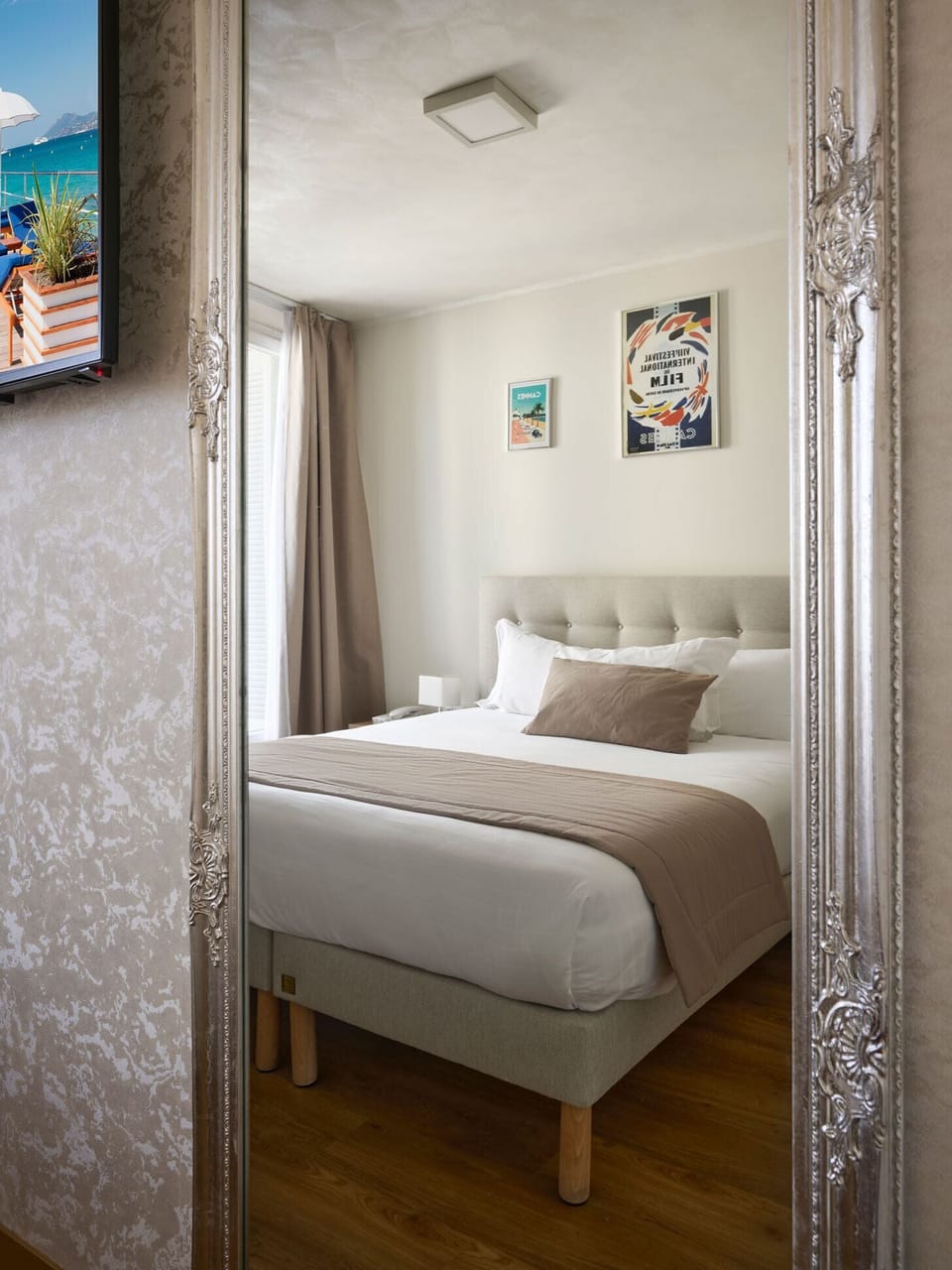 Superior Double Room, Balcony | Desk, soundproofing, free WiFi, bed sheets