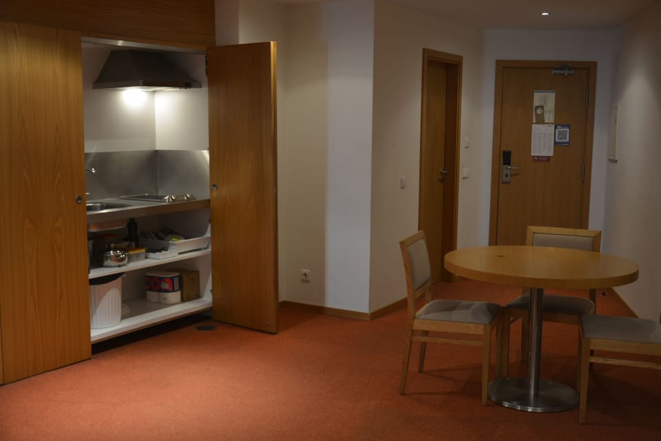 Private kitchenette