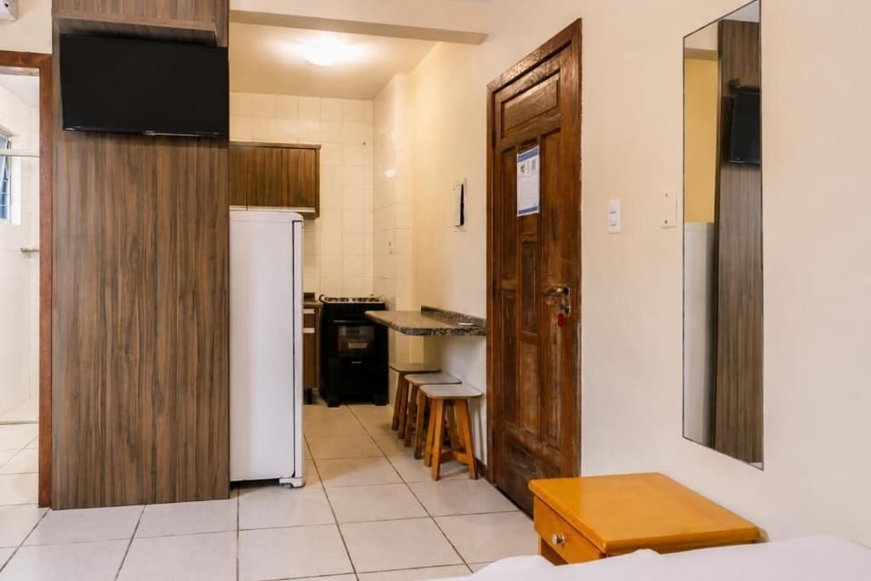 Studio, Balcony | Blackout drapes, WiFi (free), bed sheets