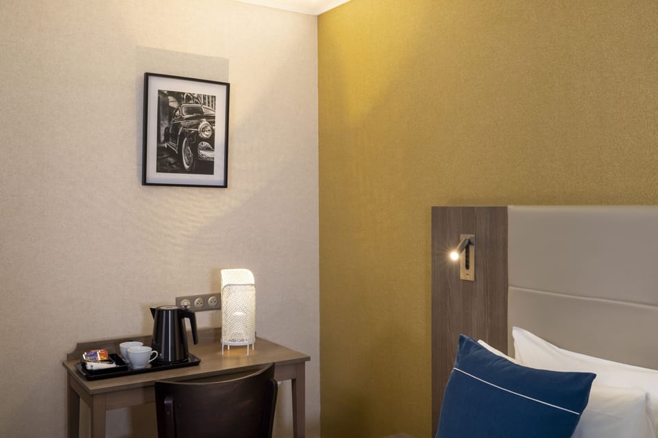 Superior Double Room | In-room safe, individually furnished, desk, blackout drapes