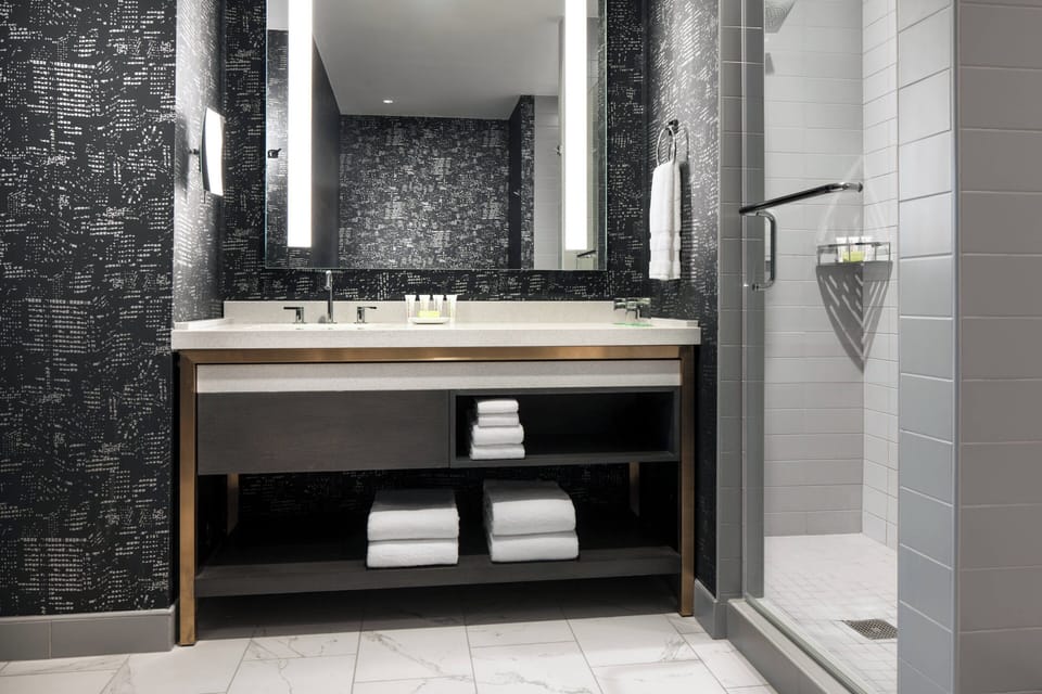 Combined shower/tub, free toiletries, hair dryer, bathrobes