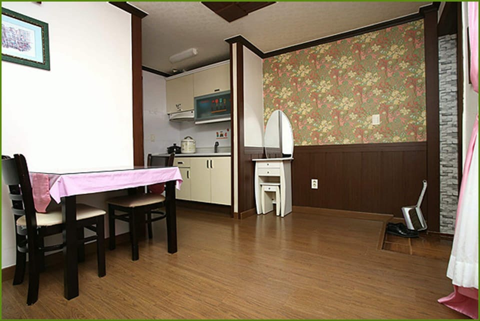 Family Bed Room | Living area | 32-inch LCD TV with cable channels, TV, pay movies