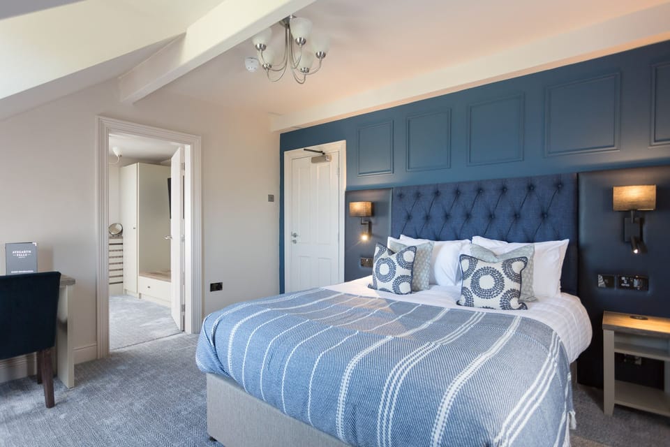 Junior Double Room | Premium bedding, desk, blackout drapes, iron/ironing board (on request)