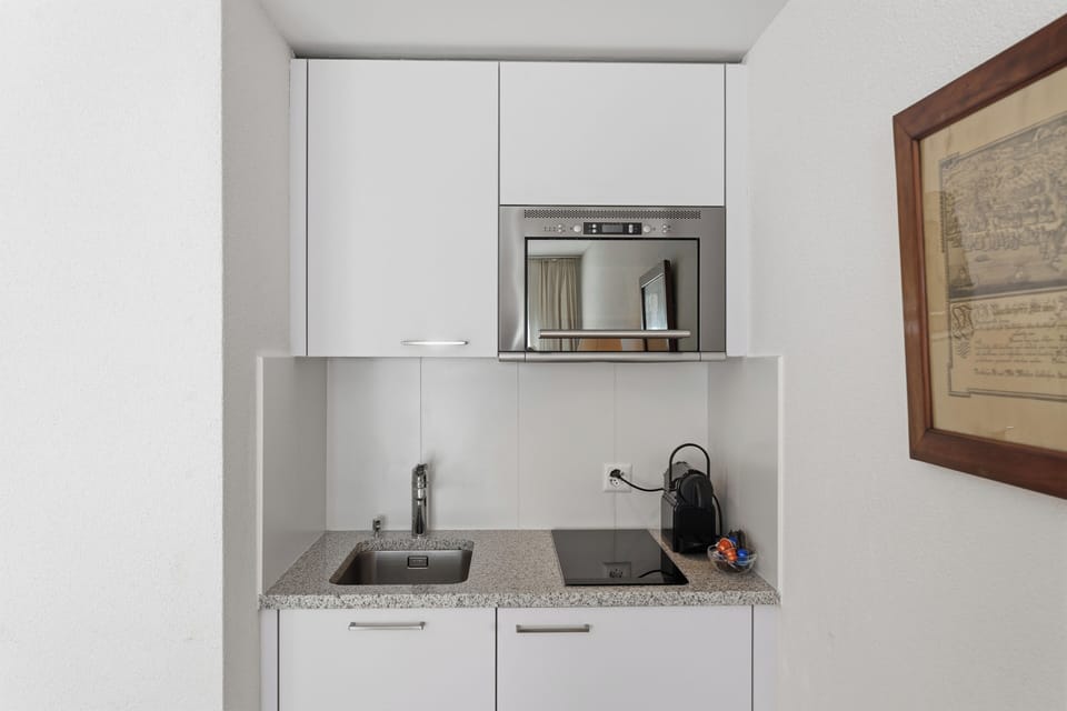 Studio, Kitchen | Private kitchen