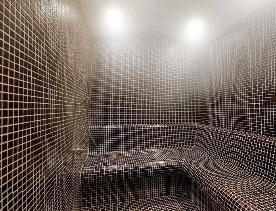 Sauna, steam room, Turkish bath, massages