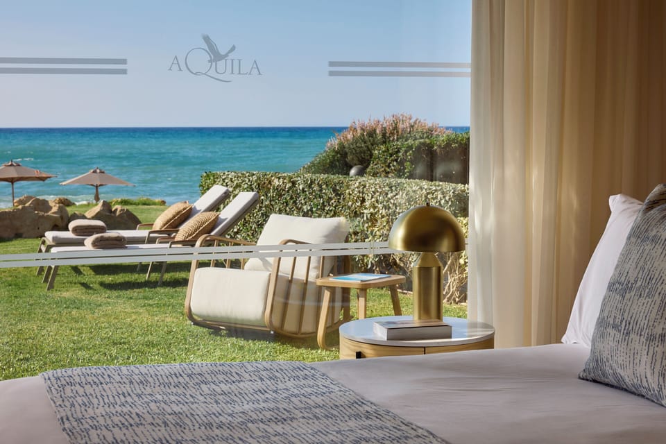 Mythica Bungalow, Beachfront | In-room safe, free WiFi, bed sheets