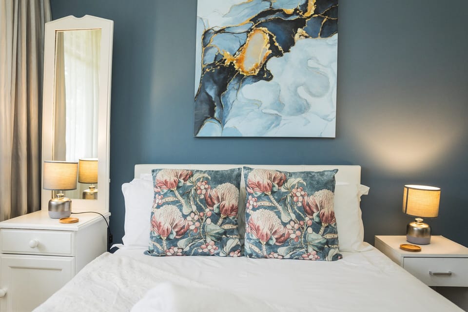 Double Room Inside the Guest House, Room 2 | 1 bedroom, individually decorated, individually furnished