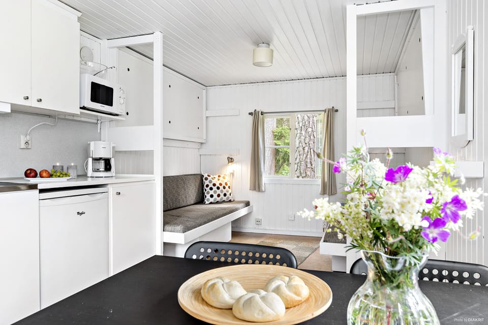 Mobile Home, 1 Bedroom (Excluding Towels, Sheets, Cleaning) | Cribs (surcharge)