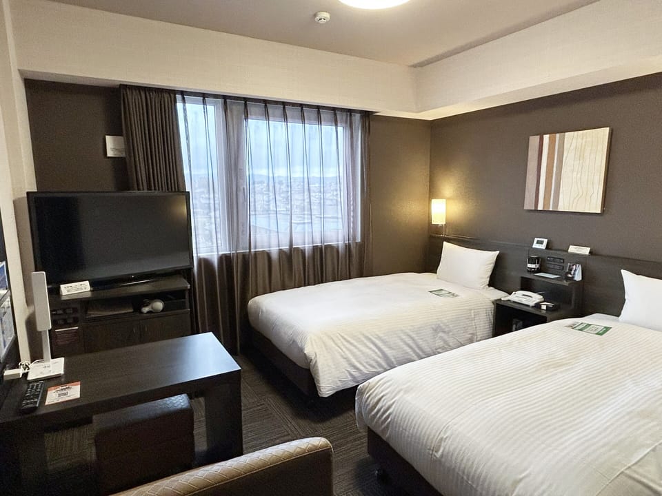 Comfort Twin Room, Non Smoking | Desk, WiFi (free), bed sheets