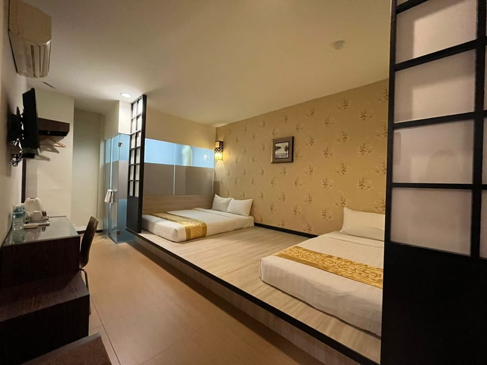 Japanese Quad Family Room | In-room safe, desk, blackout drapes, iron/ironing board