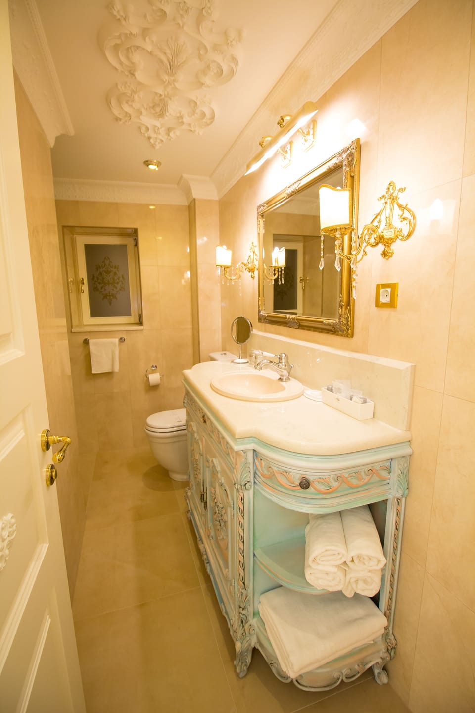 Shower, free toiletries, hair dryer, slippers