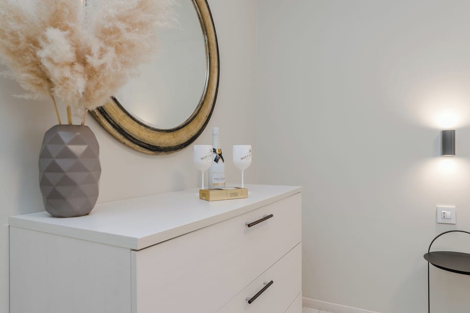 Deluxe Apartment, 1 Queen Bed with Sofa bed, Balcony, Garden View | 1 bedroom, in-room safe, desk, soundproofing