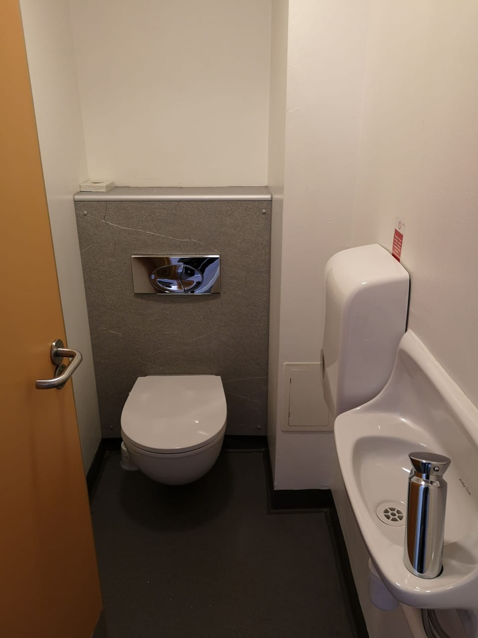 Shower, toilet paper