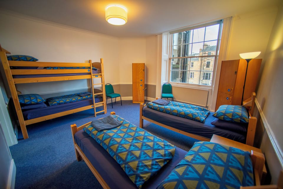 Quadruple Room, Ensuite | Free WiFi, bed sheets