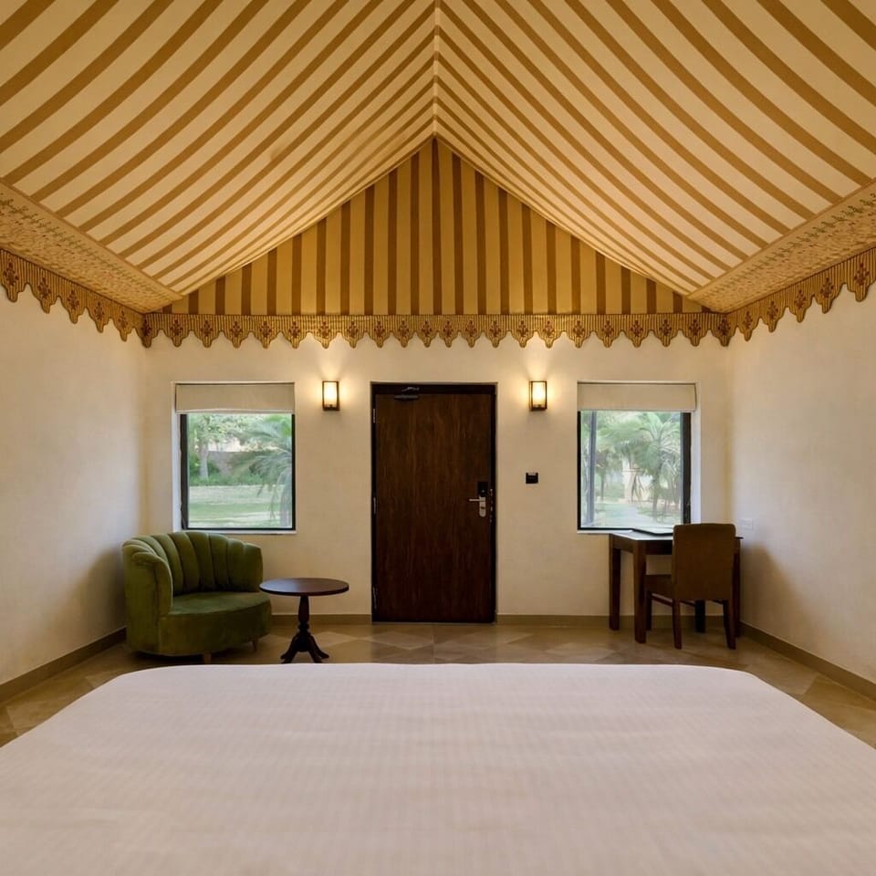 Luxury Tent, 1 King Bed, Garden View | Premium bedding, desk, laptop workspace, iron/ironing board
