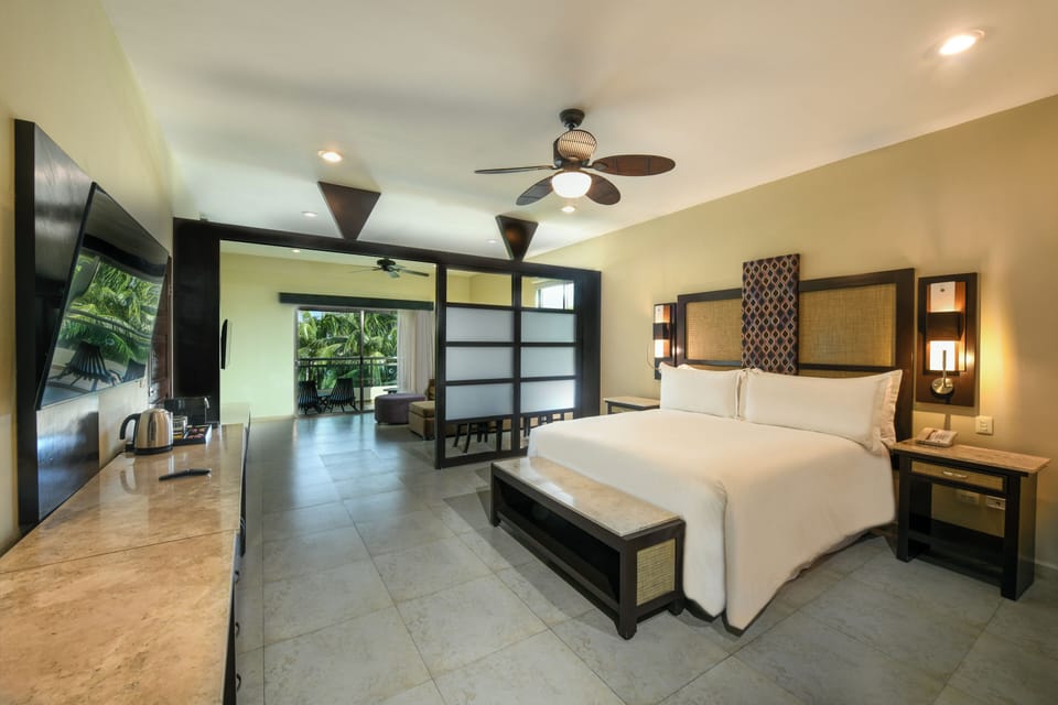 JUNIOR SUITE - MORE INCLUSIVE | In-room safe, desk, laptop workspace, iron/ironing board