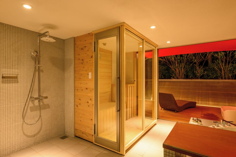 Standard Room, 1 King Bed, Non Smoking, Sauna | WiFi (free), bed sheets