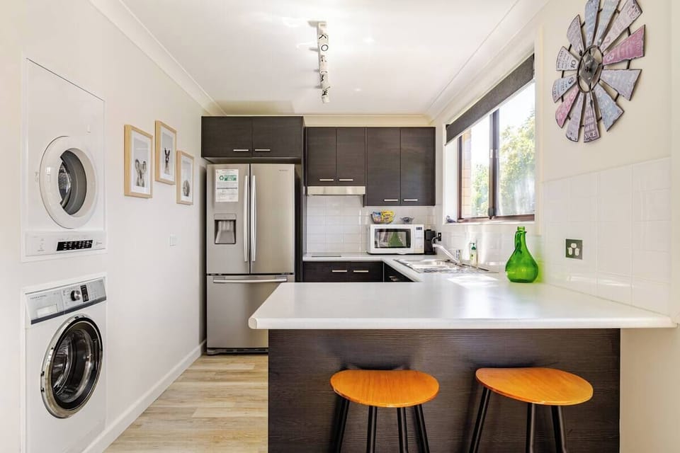 Self Contained 2 Bedroom, 2 Bathroom House | Private kitchen | Espresso maker, coffee/tea maker, full-size fridge, microwave