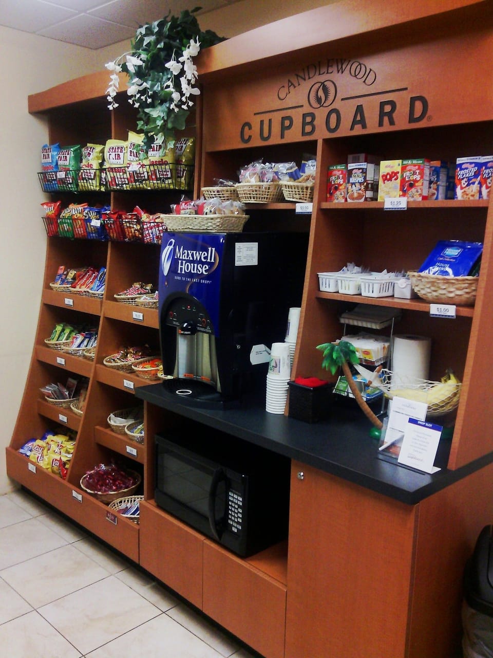 Snack bar