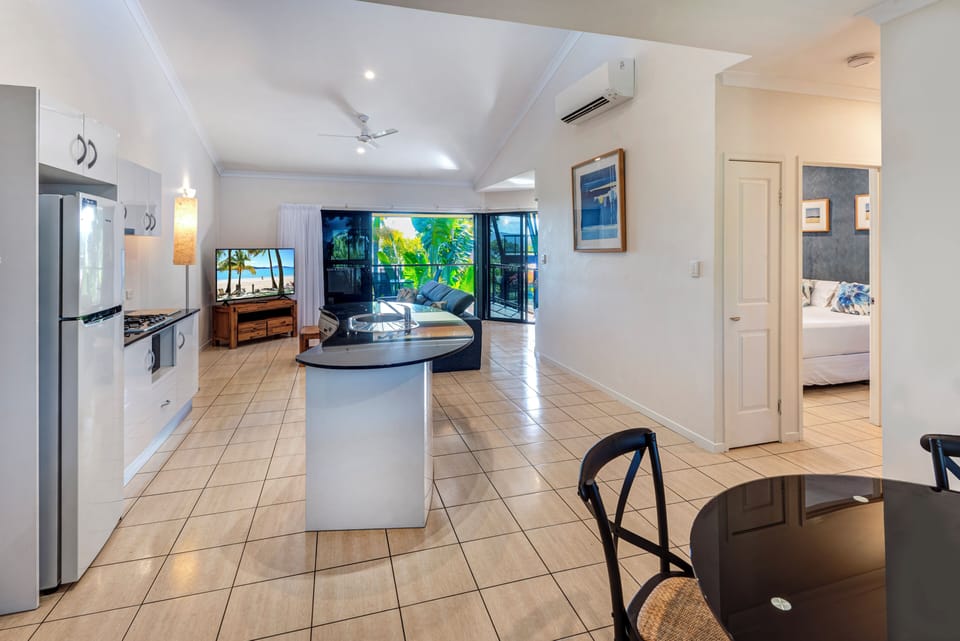Apartment, 1 Bedroom (Anchorage 10) | Living area | Flat-screen TV, DVD player