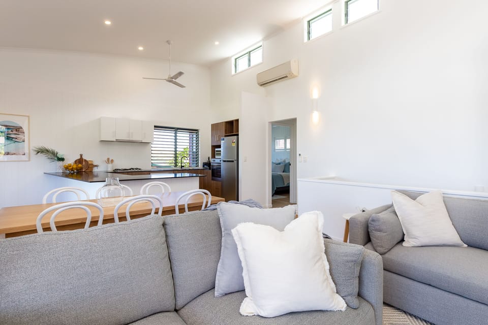 2 Bedroom Villa 7 | Iron/ironing board, free WiFi