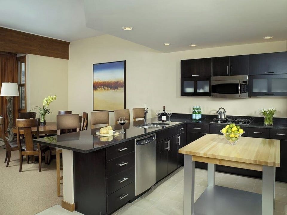 Condo, 2 Bedrooms | In-room safe, desk, blackout drapes, iron/ironing board