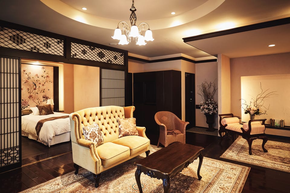 Deluxe Triple Room, Non Smoking, Mountain View | Down comforters, in-room safe, desk, free WiFi