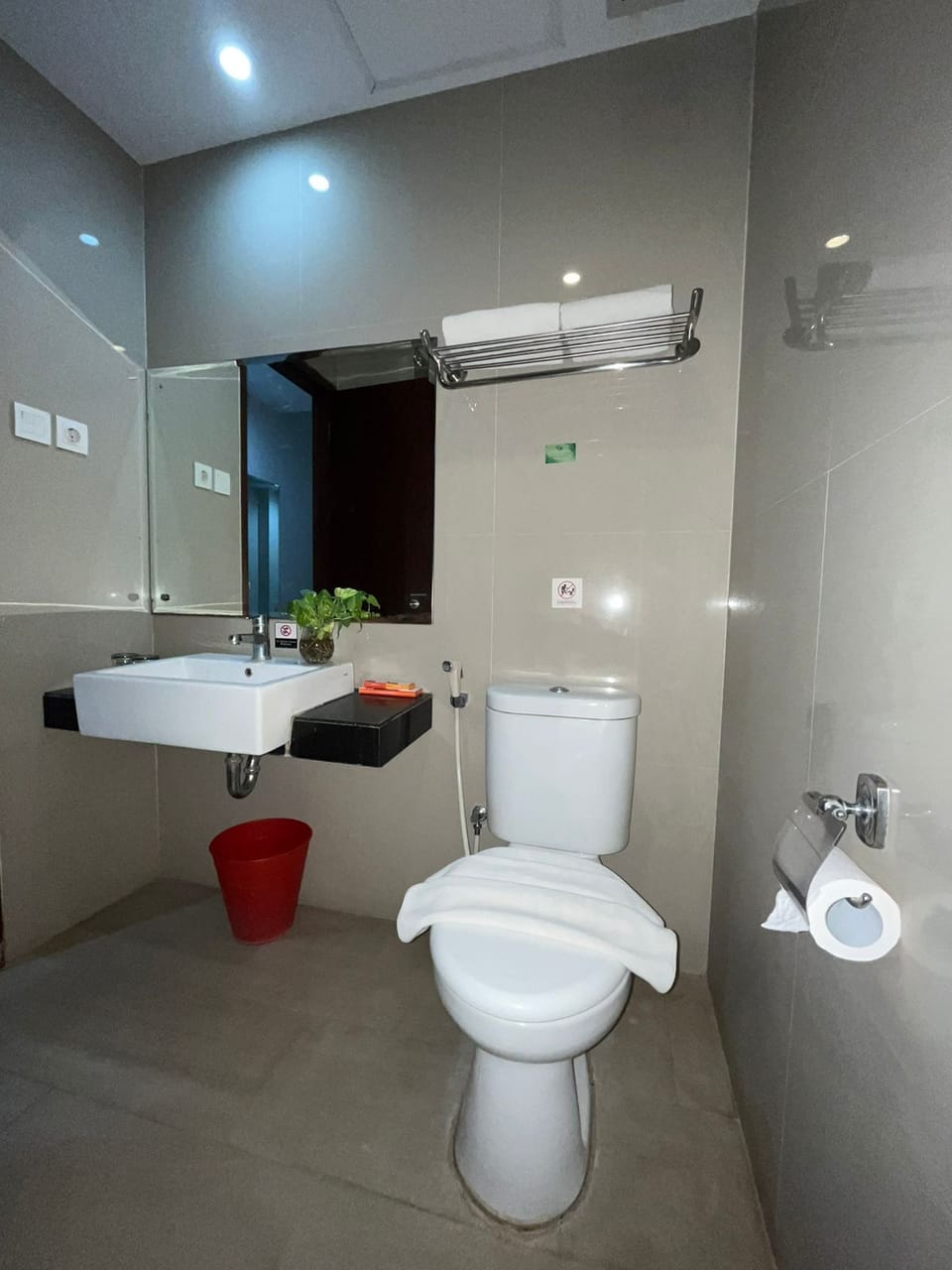 Shower, free toiletries, hair dryer (on request), slippers