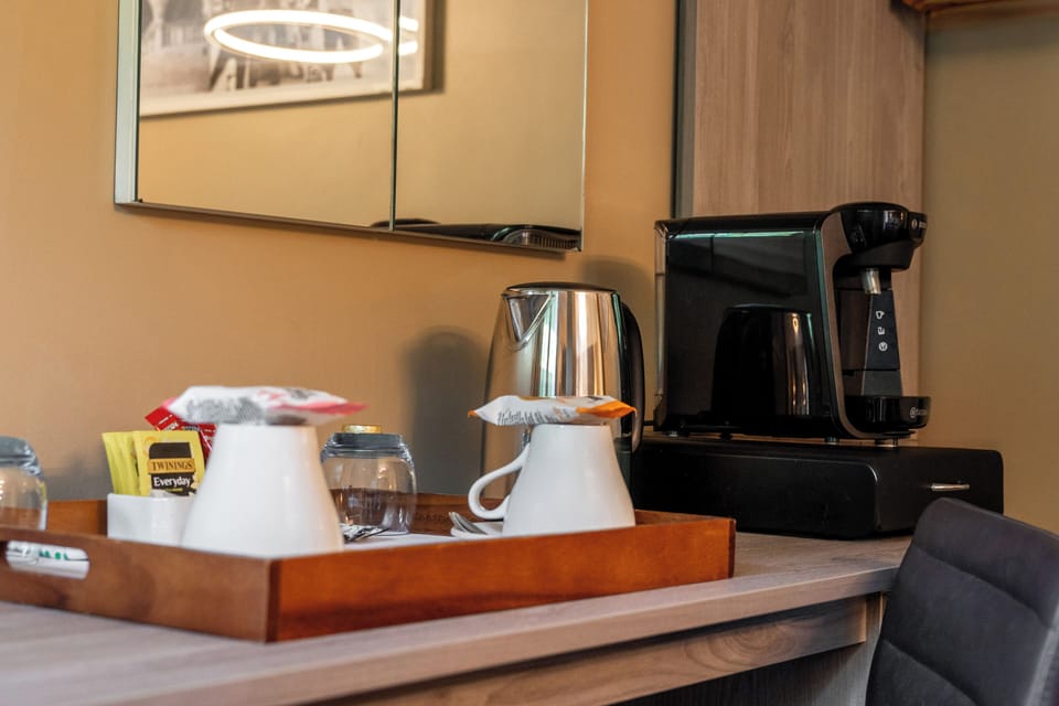 Executive Double Room | Coffee and/or coffee maker