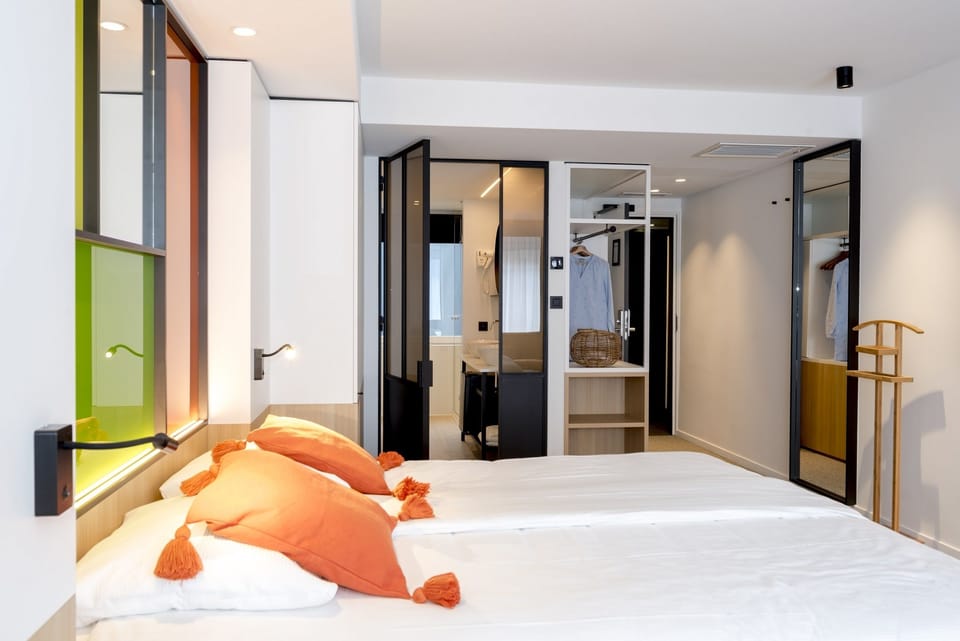 Superior Double Room (Plus) | Minibar, in-room safe, free WiFi, bed sheets
