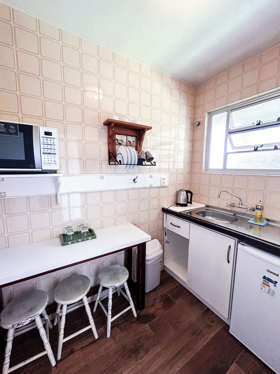 Classic Quadruple Room | Private kitchen