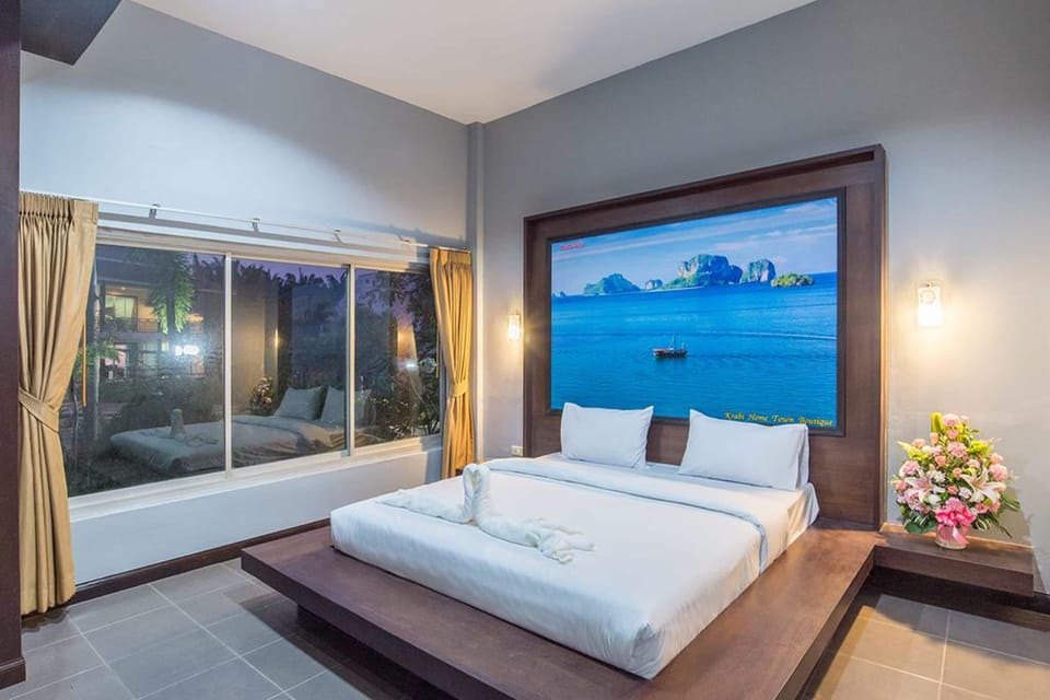 Triple Room with Pool View  | In-room safe, free WiFi, wheelchair access