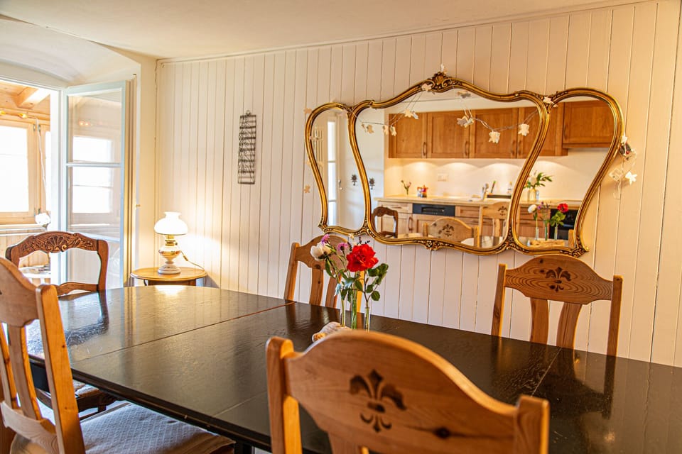 Exclusive Apartment, Private Bathroom, Mountain View (Grande cuisine - Véranda) | Private kitchen