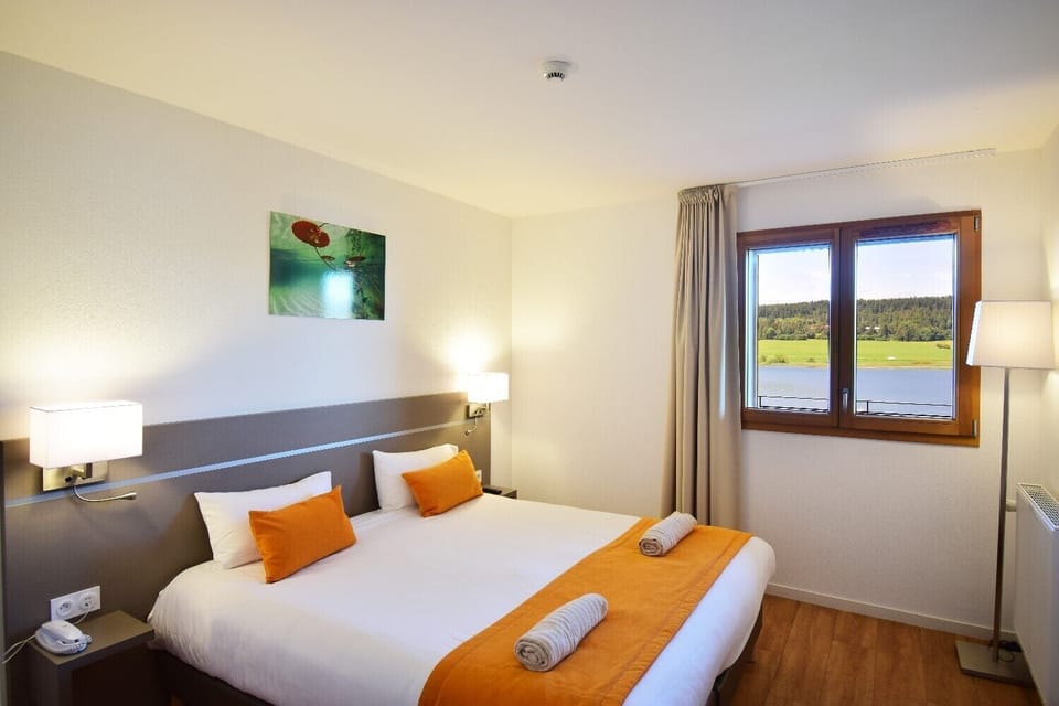 1 bedroom, minibar, in-room safe, desk