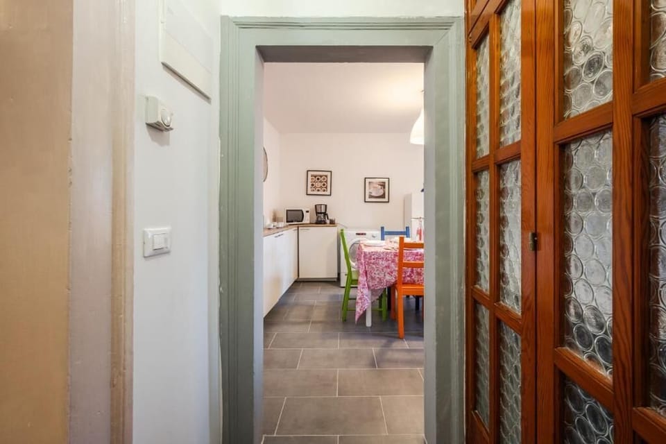 Apartment, 3 Bedrooms | Private kitchen | Fridge, microwave, stovetop, coffee/tea maker