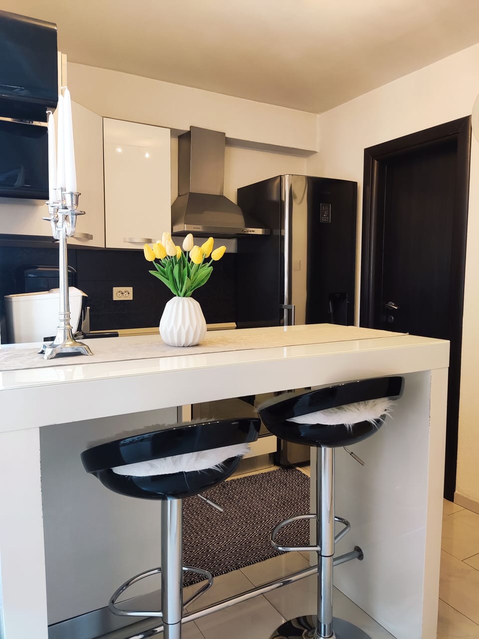 Standard Studio | Private kitchen | Fridge, coffee/tea maker, electric kettle, cookware/dishes/utensils