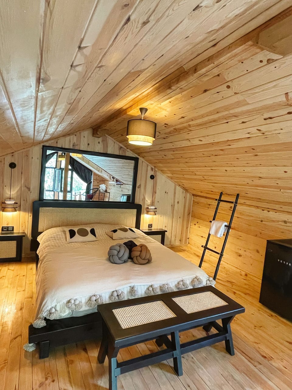Luxury Penthouse, Non Smoking | Premium bedding, desk, laptop workspace, soundproofing