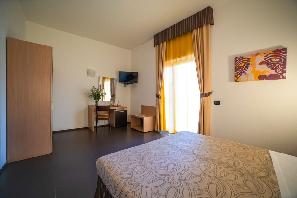 Minibar, in-room safe, desk, cribs (surcharge)