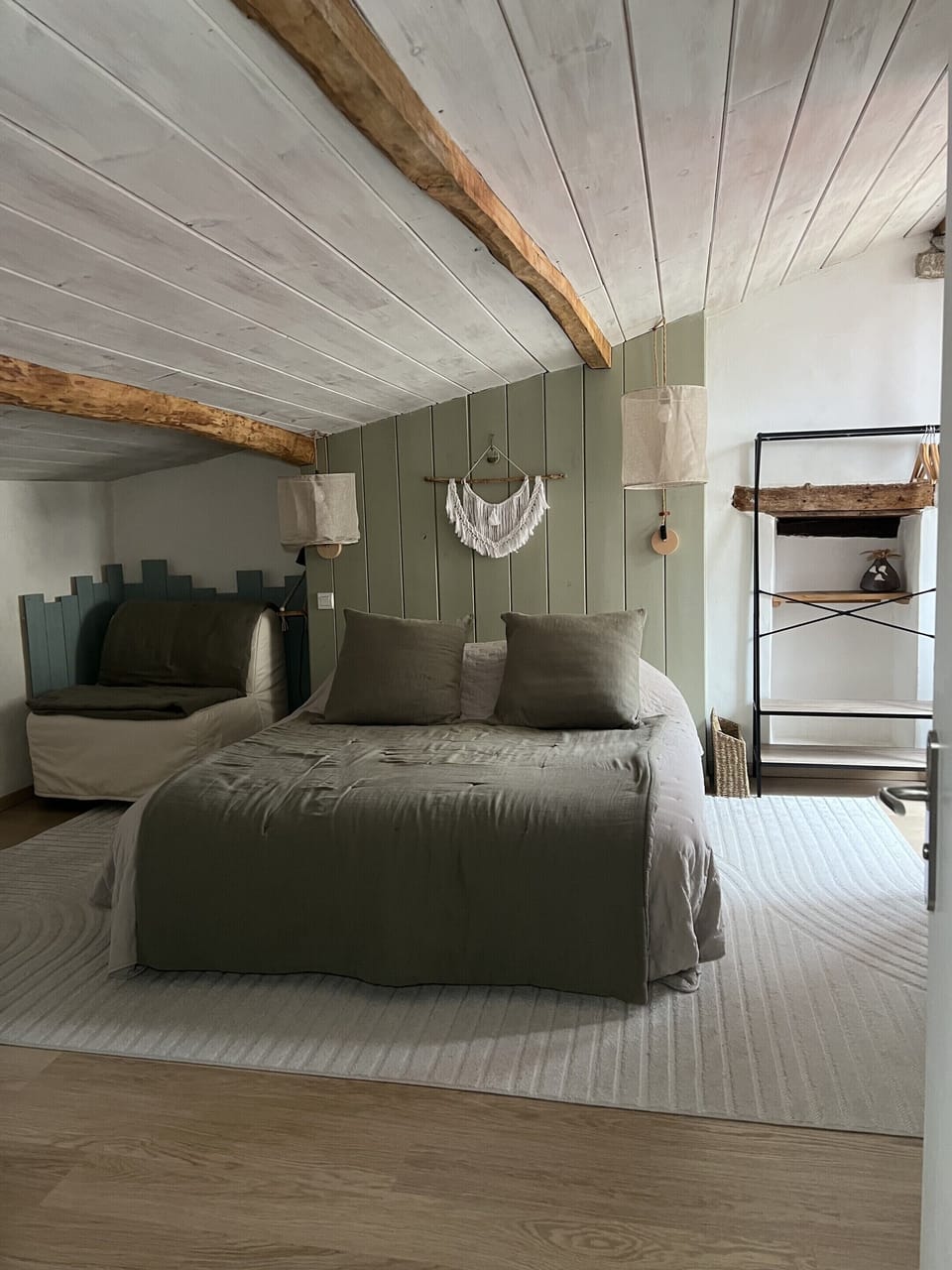 City Triple Room, Ensuite, City View